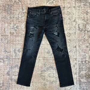 American Eagle Outfitters Black Distressed Skinny Jeans